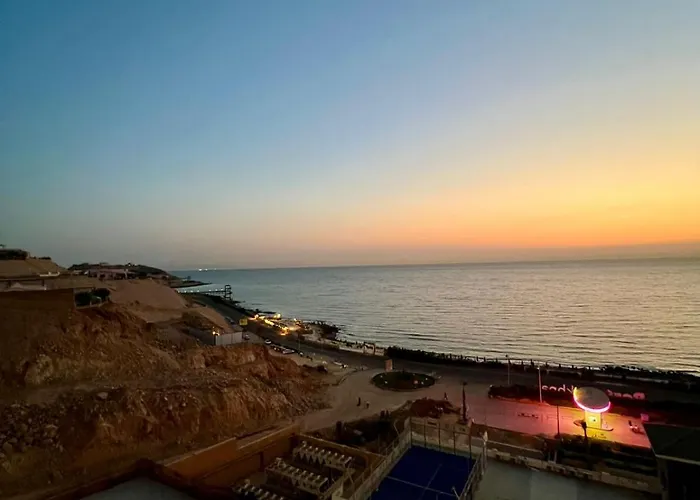 Porto Sokhna Pyramids Sea View For Family Szálloda Ajn-Szuhna
