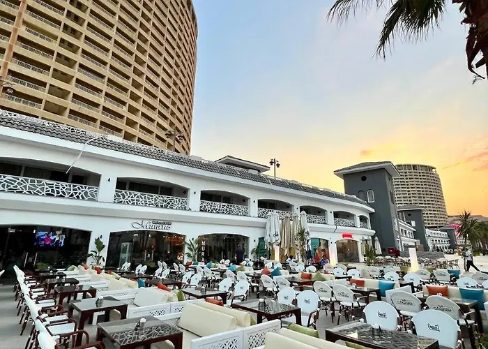 Porto Sokhna Pyramids Sea View For Family 4* عين السخنة