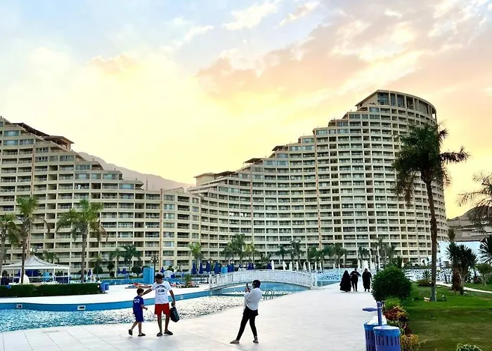 Porto Sokhna Pyramids Sea View For Family 4*